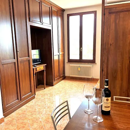 Provenzano Lejlighed Siena