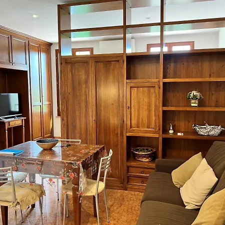 Provenzano Apartment